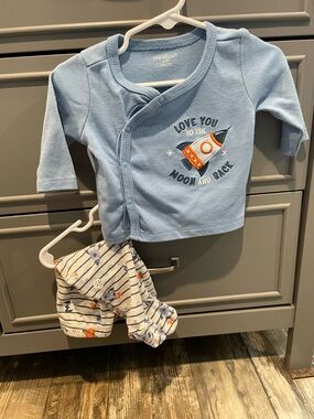 5/$35!! 🥳🥳 minibean Baby Short Sleeve Bodysuit Set